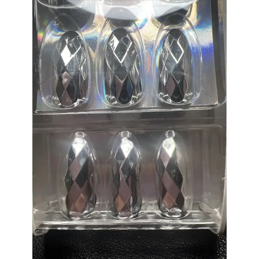 24pc‎ Claire's Fake False Glue On Silver Metallic Geometric Medium Almond Nails